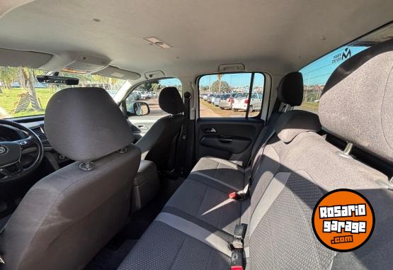 Camionetas - Volkswagen amarok v6 comfort 2024 Diesel 98000Km - En Venta