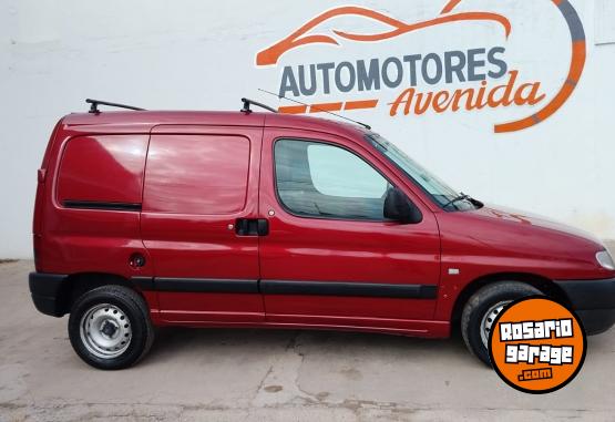 Utilitarios - Peugeot PARTNER 2010 Diesel 190400Km - En Venta