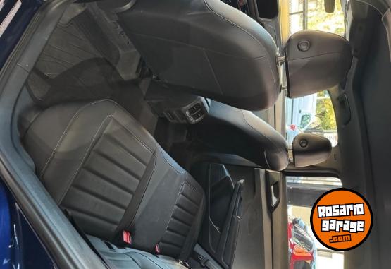 Autos - Volkswagen Taos 2023 Nafta 60000Km - En Venta