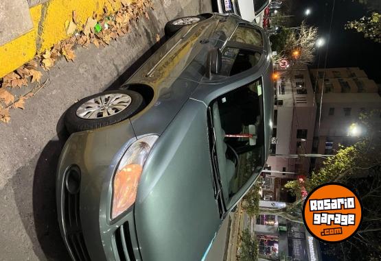 Autos - Volkswagen Gol trend 2011 Nafta 176000Km - En Venta