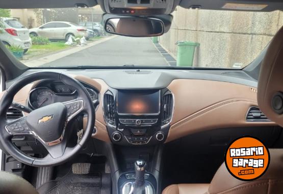 Autos - Chevrolet Cruce...premier 2021 Nafta 102000Km - En Venta