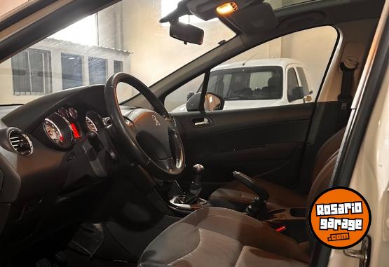 Autos - Peugeot 308 2017 Nafta 90000Km - En Venta