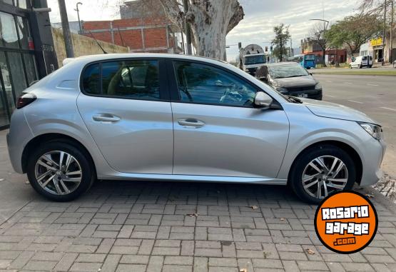 Autos - Peugeot 208 allure 2021 Nafta 48000Km - En Venta