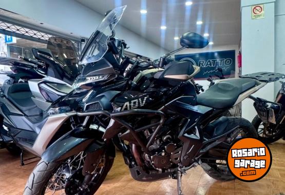 Motos - Zontes T2 350CC 2025 Nafta 4200Km - En Venta