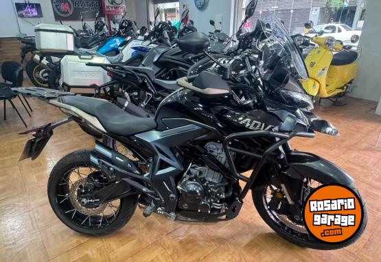 Motos - Zontes T2 350CC 2025 Nafta 4200Km - En Venta