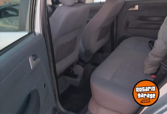 Autos - Volkswagen Suran 2008 Nafta 215000Km - En Venta