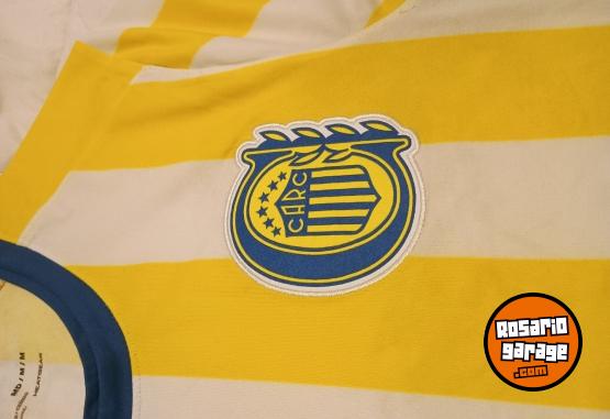 Indumentaria - Excelente Camiseta Under Original de Rosario Central Talle M Grande Como Nueva - En Venta
