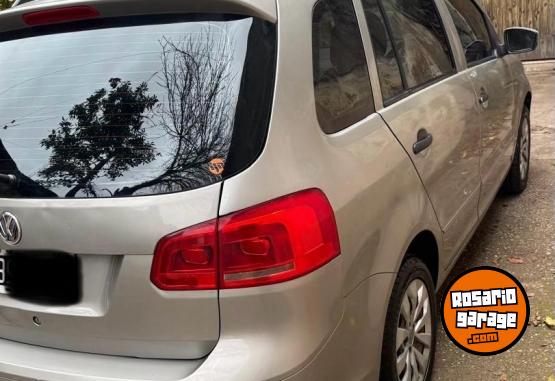 Autos - Volkswagen Suran 2013 Nafta 116000Km - En Venta