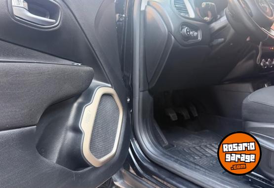 Camionetas - Otra marca Renegade Sport 2019 Nafta 140000Km - En Venta