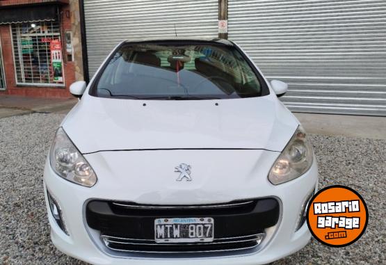 Autos - Peugeot 308 208 fiesta focus 2013 Nafta 145000Km - En Venta