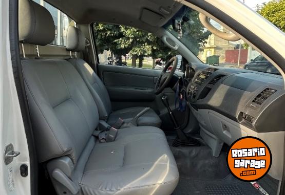 Camionetas - Toyota Hilux 2007 Diesel 520000Km - En Venta