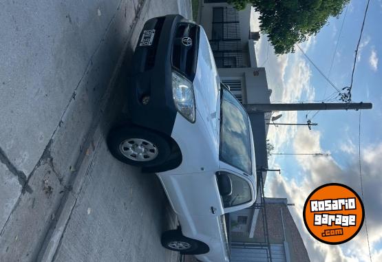 Camionetas - Toyota Hilux 2007 Diesel 520000Km - En Venta