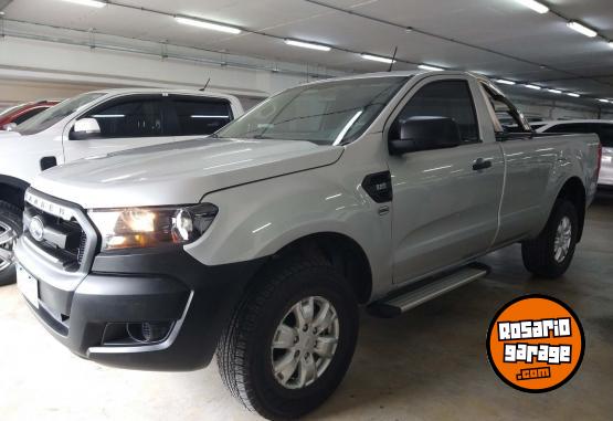 Camionetas - Ford Ranger CS XL 2021 Diesel 60700Km - En Venta