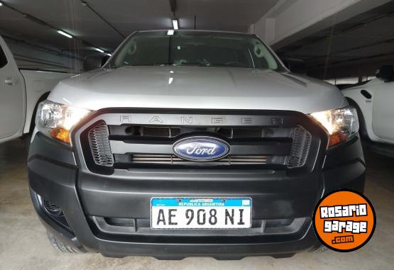Camionetas - Ford Ranger CS XL 2021 Diesel 60700Km - En Venta