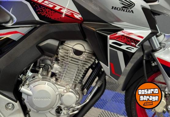 Motos - Honda Cb twister 2022 Nafta 14000Km - En Venta