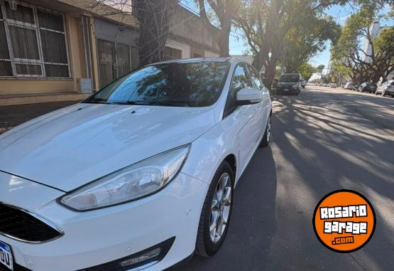 Autos - Ford Focus 2018 Nafta 180000Km - En Venta