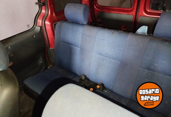 Utilitarios - Peugeot BERLINGO 2007 Diesel 219000Km - En Venta