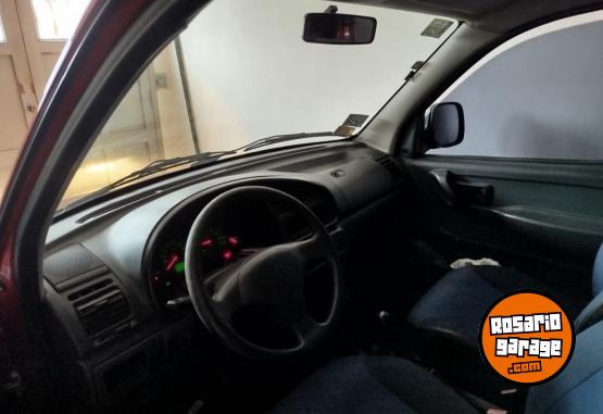 Utilitarios - Peugeot BERLINGO 2007 Diesel 219000Km - En Venta