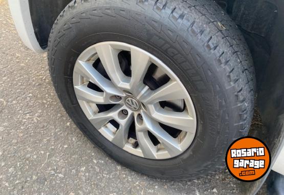 Autos - Volkswagen AMAROK COMFORTLINE 2021 Nafta 100700Km - En Venta