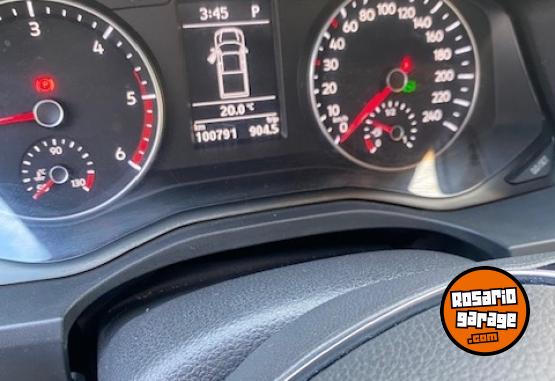Autos - Volkswagen AMAROK COMFORTLINE 2021 Nafta 100700Km - En Venta
