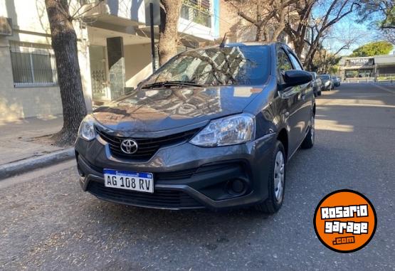 Autos - Toyota ETIOS X 1.5 2023 Nafta 23700Km - En Venta