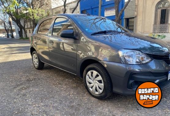 Autos - Toyota ETIOS X 1.5 2023 Nafta 23700Km - En Venta