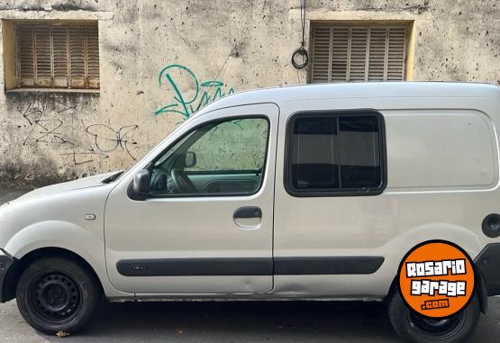Utilitarios - Renault KANGOO 2010 Nafta 247000Km - En Venta