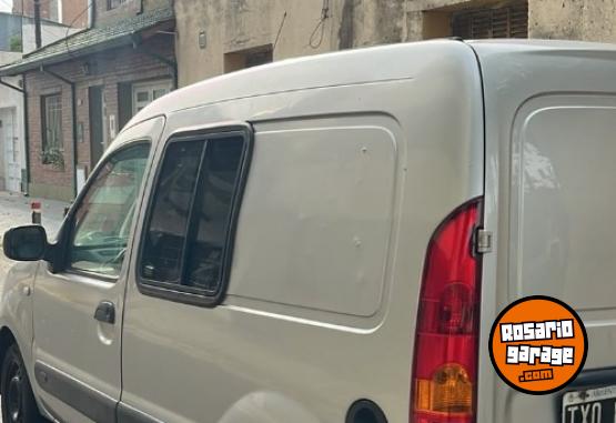 Utilitarios - Renault KANGOO 2010 Nafta 247000Km - En Venta