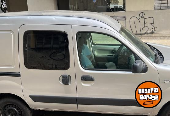 Utilitarios - Renault KANGOO 2010 Nafta 247000Km - En Venta
