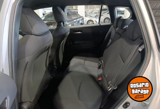 Autos - Toyota COROLLA CROSS SEG 2.0 CVT 2022 Nafta 110848Km - En Venta