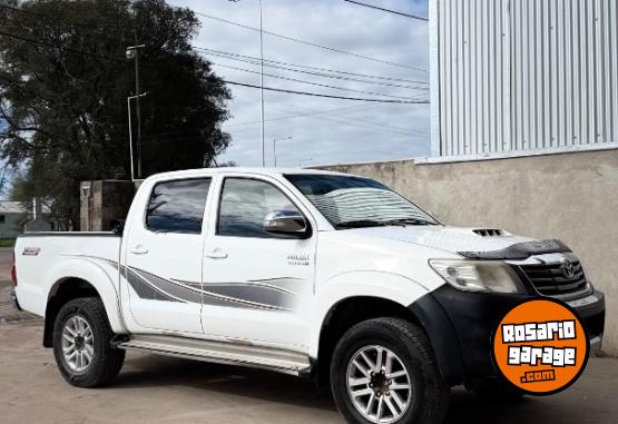 Camionetas - Toyota Hilux CABINA DOBLE SRV 2012 Diesel 339500Km - En Venta
