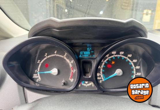 Autos - Ford FIESTA SE 2014 Nafta 187000Km - En Venta