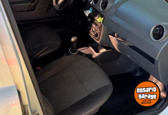 Autos - Volkswagen Gol power 1.4 2011 Nafta 209000Km - En Venta