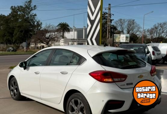 Autos - Chevrolet Cruze 2022 Nafta 100000Km - En Venta