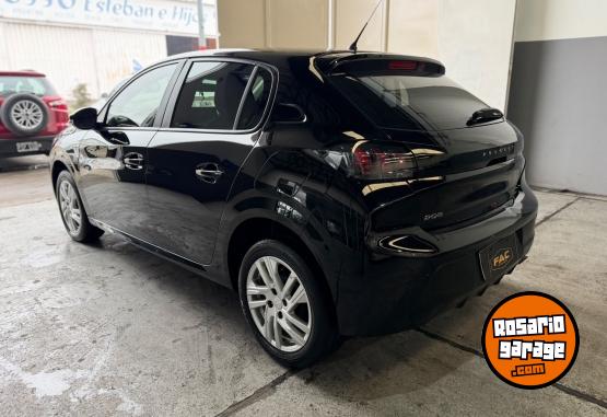 Autos - Peugeot 208 Allure Pack 1.6 2023 Nafta 90000Km - En Venta