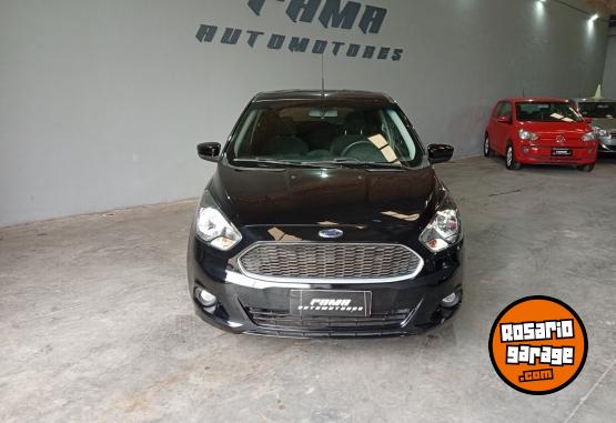 Autos - Ford Ka fiesta gol punto 2018 Nafta 85000Km - En Venta