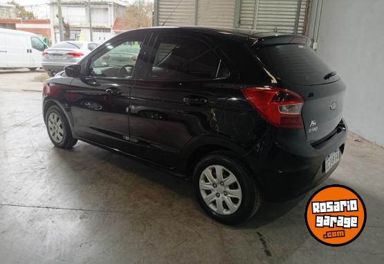 Autos - Ford Ka fiesta gol punto 2018 Nafta 85000Km - En Venta