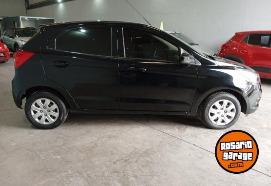 Autos - Ford Ka fiesta gol punto 2018 Nafta 85000Km - En Venta