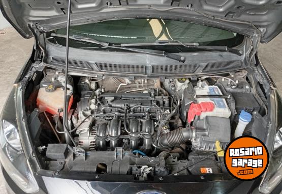 Autos - Ford Ka fiesta gol punto 2018 Nafta 85000Km - En Venta