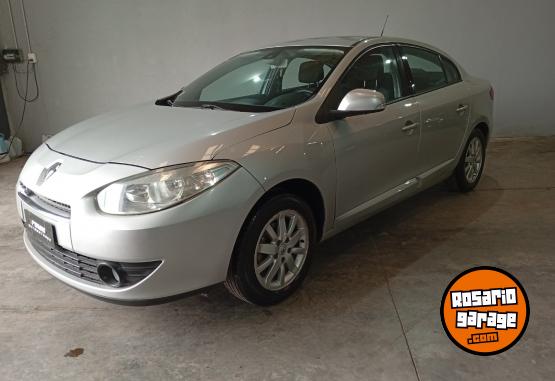 Autos - Renault Fluence focus 408 2011 Nafta 135000Km - En Venta