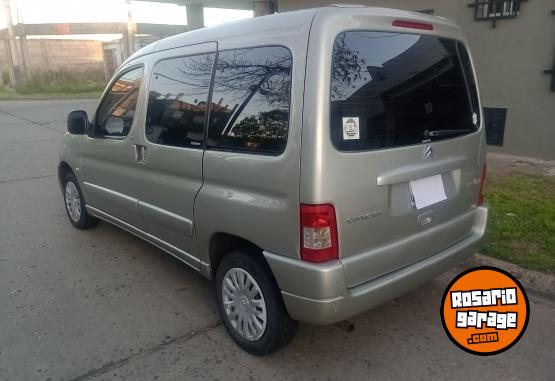 Utilitarios - Citroen Berlingo multispace 1,6 2013 GNC 140400Km - En Venta