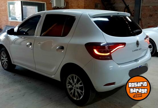 Autos - Renault Sandero Life 2023 Nafta 67000Km - En Venta