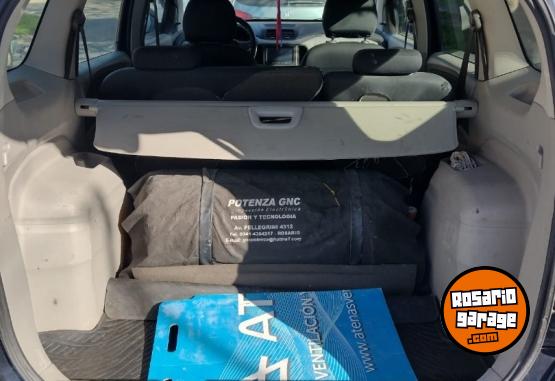 Autos - Chevrolet Spin 2015 GNC 135000Km - En Venta