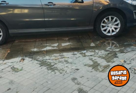 Autos - Peugeot 308 2015 Nafta 71000Km - En Venta