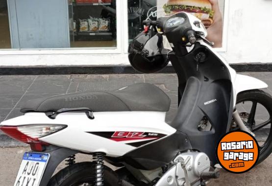 Motos - Honda Biz 2016 Nafta 23000Km - En Venta