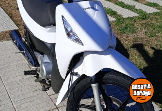 Motos - Honda Biz 2016 Nafta 23000Km - En Venta