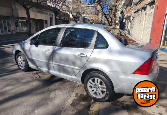 Autos - Peugeot 307 2010 Diesel 245000Km - En Venta