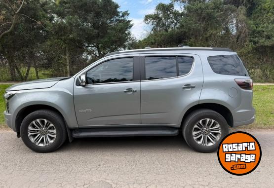 Camionetas - Chevrolet TRAILBLAZER PREMIER 2025 Diesel 40000Km - En Venta