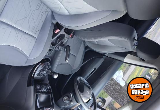 Autos - Peugeot 308 2018 Nafta 135000Km - En Venta