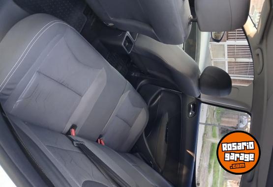 Autos - Peugeot 308 2018 Nafta 135000Km - En Venta